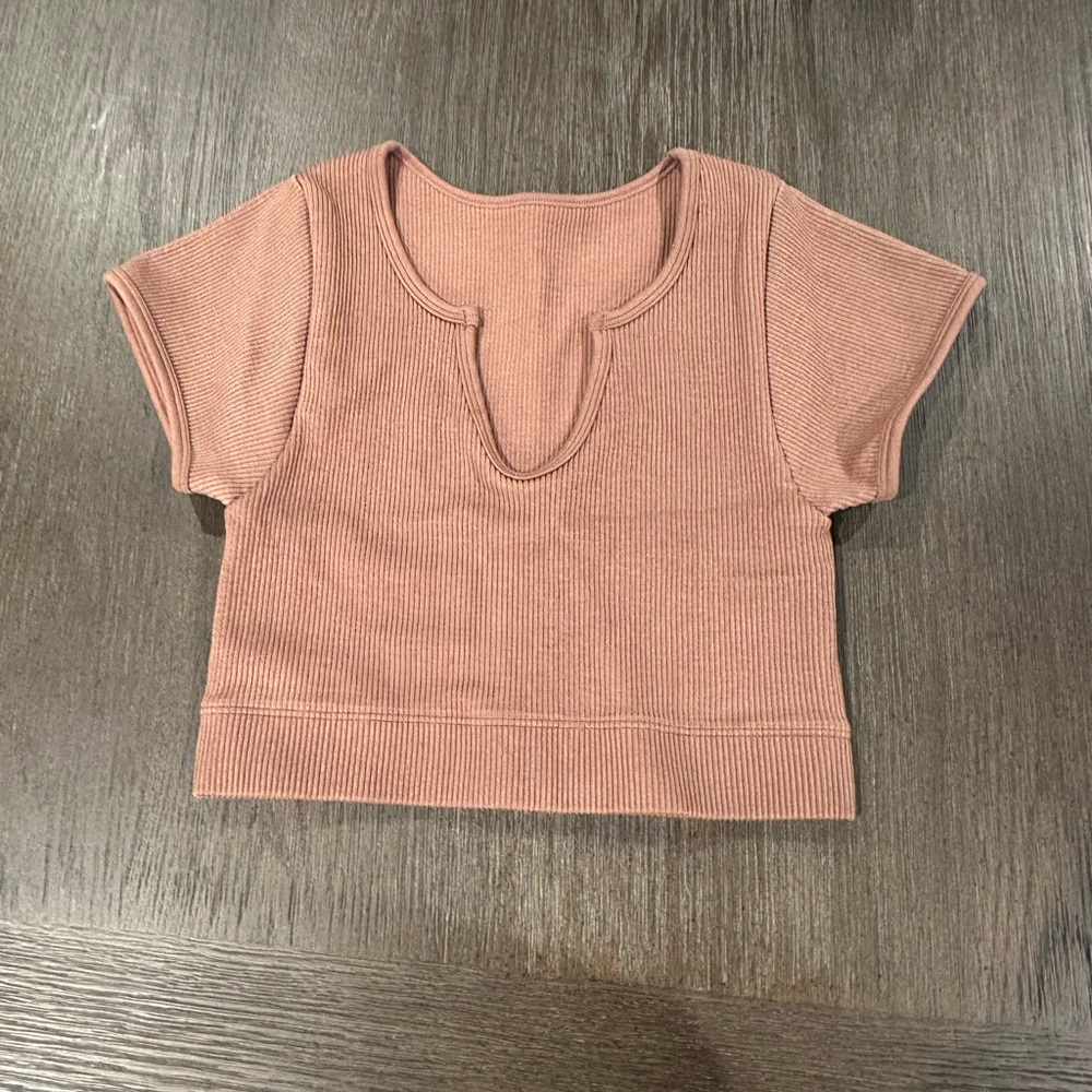 Brown Hollister Short Sleeve Shirt